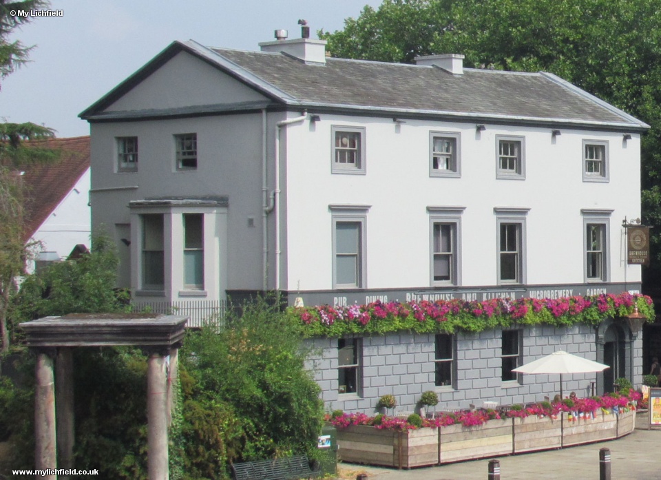 5 Brewhouse And Kitchen