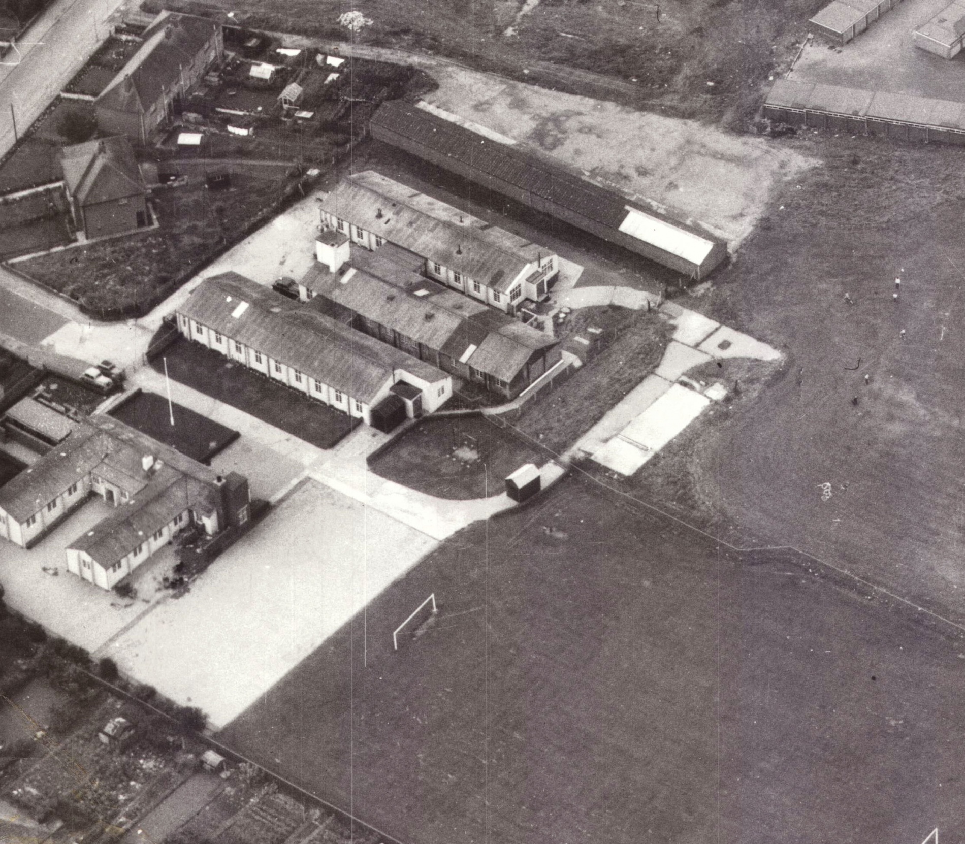 5 R.A.F. Buildings off Anglesey Road